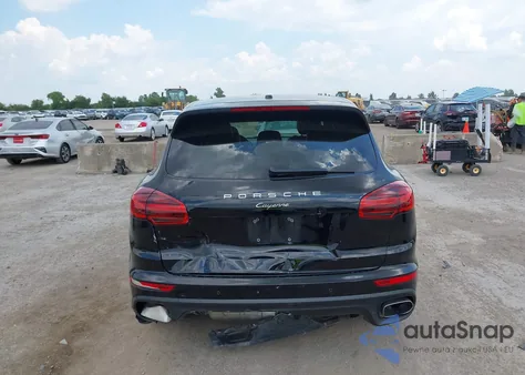 2016 Porsche Cayenne из США, поврежденный, VIN WP1AA2A21GLA10847